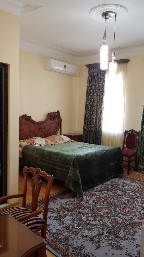 Guest House Luka Batumi Luaran gambar